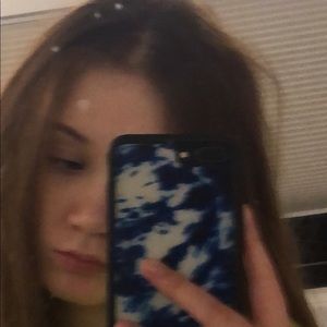 Meet your Posher, Avery